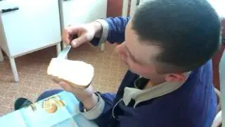 Жесть, что он несет