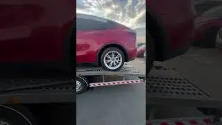 Услуги эвакуатора Минск. Эвакуация Tesla