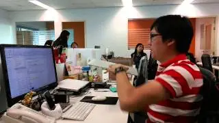 Can Wayne spin the MacBook Air on his finger?