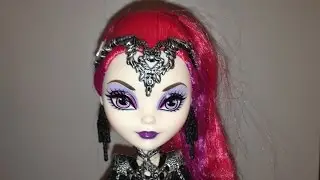 REVIEW OF MY WONKY-EYED TEENAGE EVIL QUEEN (MIRA SHARDS) DOLL [EVER AFTER HIGH]
