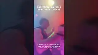 The vibes at this show were unreal