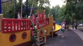 Вован и местные кореша )