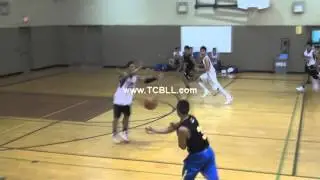 team MARKHAM amazing passes at Toronto Chinese Basketball League