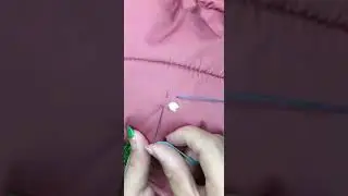 Дырка на куртке