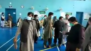 رحیم یار خان  میں محکمہ ریونیو بے لگام  پٹواری نے فرد ملکیت اور انتقال کے لاکھوں روپے بٹور لیئے  ڈپٹ