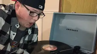 Reviewing The Crosley Cruiser Plus Portable Turntable Record Player 