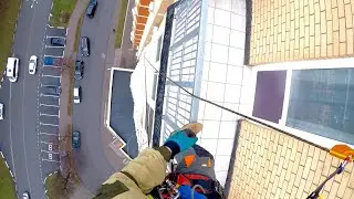 Глазами альпиниста спуск с 17 этажа