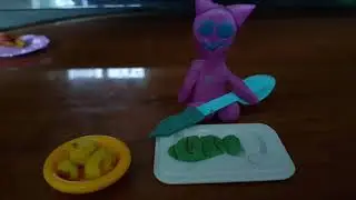 Мой пластилиновый мультик.Как сделать картошку с мясом.Мы вернулись.:)