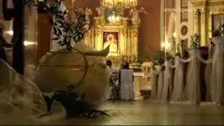 Dekoracja kościoła - ślub (www.porady.tv)