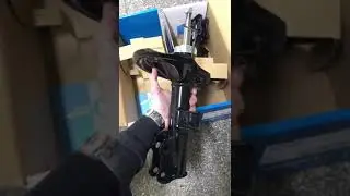 Амортизатор подвески газовый передний Kia Cerato 2 Zekkert SG-6178 (SG6178) и SG-6177 (SG6177)