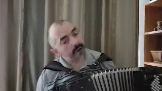 Цветущий май