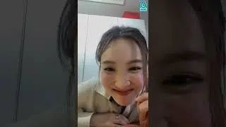 200921 [SUB] TWICE V LIVE - 🎂🎂🎂 | Nayeon