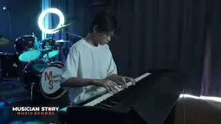 Musician Story Hing Jun Yao Perform 