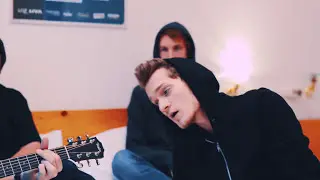 Tagtraeumer - Himmelblaue Couch (Schlafzimmer-Session)