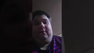 Сомневаюсь, что власти способны защитить меня и мою семью. 