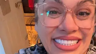 Hi