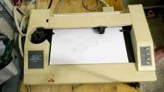 Enter Computer Sweet-P SP600 Personal Pen Plotter rendering the AutoCAD space shuttle Columbia