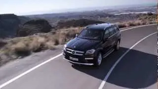 All new Mercedes-Benz GL-Class 2013 Trailer