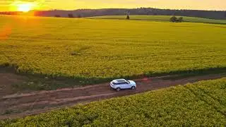 DJI Mavic Air 2 - Range Rover Velar - HDR