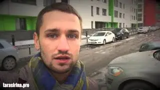 А у тебя есть деньги?