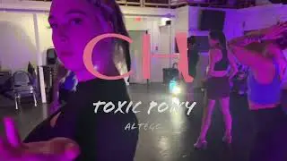 TOXIC PONY - Beginner Heels