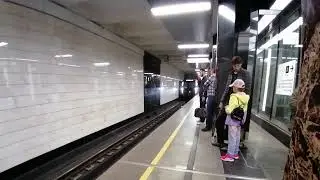 Посадки нет до Делового центра! Поезд 81-775/777/776 "Москва 2020-БКЛ" следует на маршрут