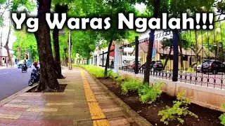 Bagaimana Sikap Pejalan Kaki Kepada Pengendara Motor Naik Trotoar?