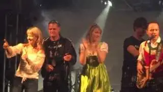 Die Jungen Zillertaler - Im Örgelihuus (1. Luzerner Oktoberfest Stadl 2013)