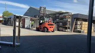 Unloading Elba Marble Slabs