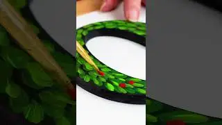 How to Paint Wood Letters for Festive DIY Christmas Decorations #plaidcrafts #diy