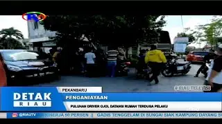 PULUHAN DRIVER OJOL DATANGI RUMAH TERDUGA PELAKU