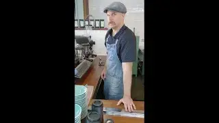 Barista responds to stupid questions