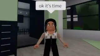 When mum tells you to turn off your iPad 😂 (Roblox Meme)