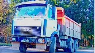 Строительство дороги,на тяжёлой технике.Сколько можно заработать на Самосвале. Собрались бандой МАЗ