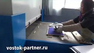 Пресс для вырубания деталей из поролона, картона, пластика