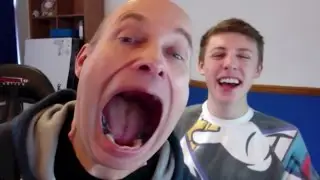 PHOTOBOOTH CHALLENGE With My Dad