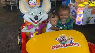 Jerrod and Portia @ chuckie cheese with the shrimps
