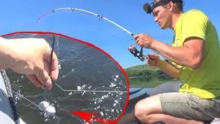 Ловлю НА ЯЙЦА ! НЕВЕРОЯТНАЯ БИТВА ! Странная рыбалка у монастыря СИБИРИЯ