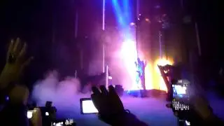 DRAKE LIGHT DREAMS AND NIGHTMARE TOUR @ ZENITH 21/01/11