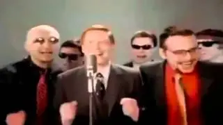 Человек из дома вышел Эдуард Хиль!