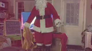 Actual live footage of the real Santa Claus at our home this Christmas! 🎅🎁🎄😁🙏❤️