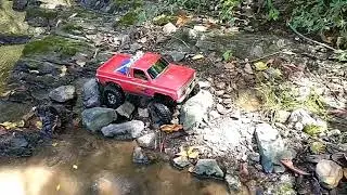 TRX-4 K10 High Trail Creek Creeper with Injora 2.2 Inserts in Bean Station Creek