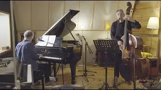 בדיוק כמוך - אלי מגן ועדי רנרט - שלום חנוך