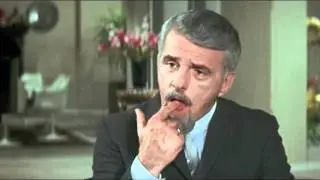 Louis de Funès - Le tatoué (1968) - Finesse de la langue