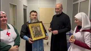 В ростовском госпитале замироточила икона Божьей Матери «Семистрельная».