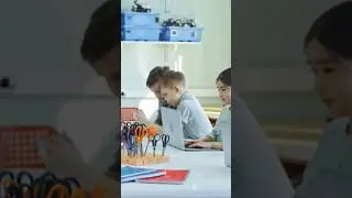 AI predicts the British school's future in the next 50 years!