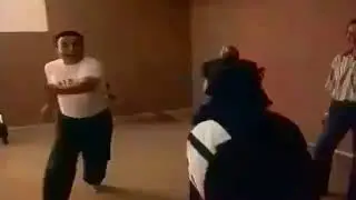 Sanki Korku Trenindeyim Dedikten Sonra Kafasına Tekmeyi Yiyen Meltem Cumbul