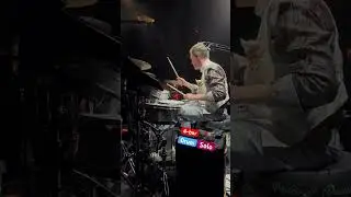 4-bar drum solo 💥