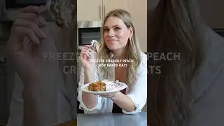 Peach crisp baked oats! Tap the related video 🍑 #mealprep #bakedoats #mealplanning