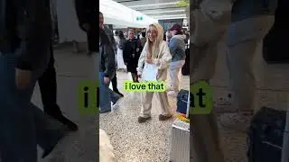 Sabrina Carpenter's funny moments with her Fans!!#shorts